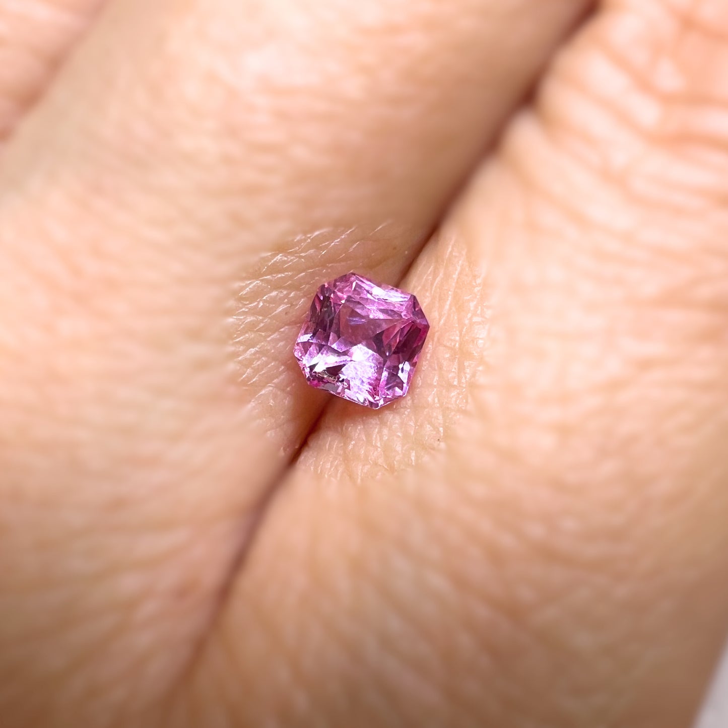 「澄桜」非加熱ピンクサファイア/0.55ct/ラディアント/マダガスカル産