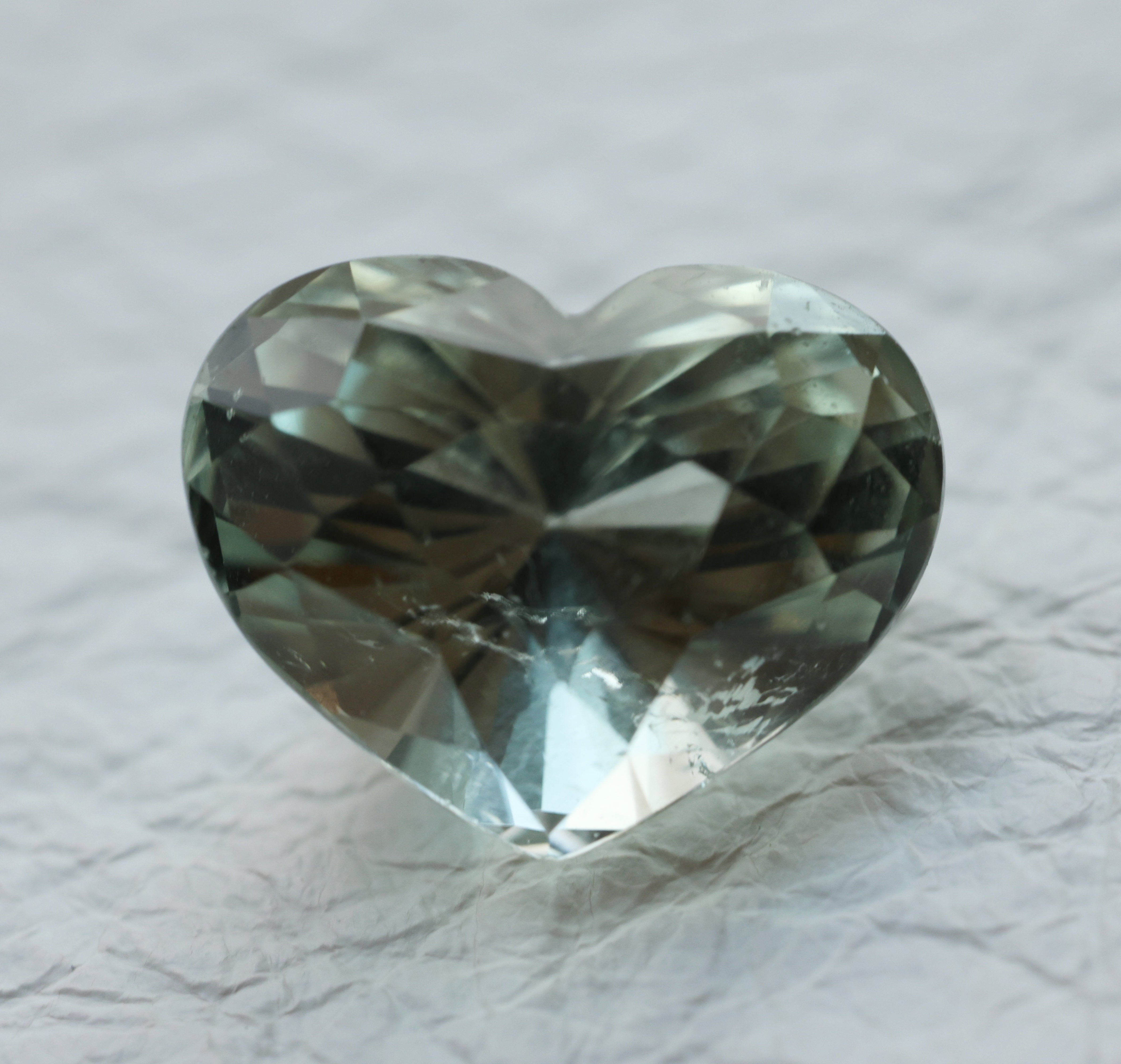 ピスタチオグリーントルマリン/5.44ct/ハートシェイプ/タンザニア – llct.