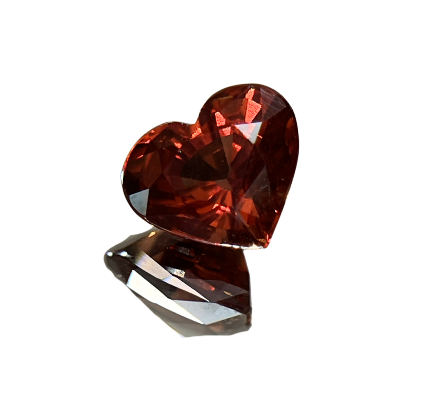「暖炉の炎」マラヤガーネット/2.45ct/ハート/タンザニア産