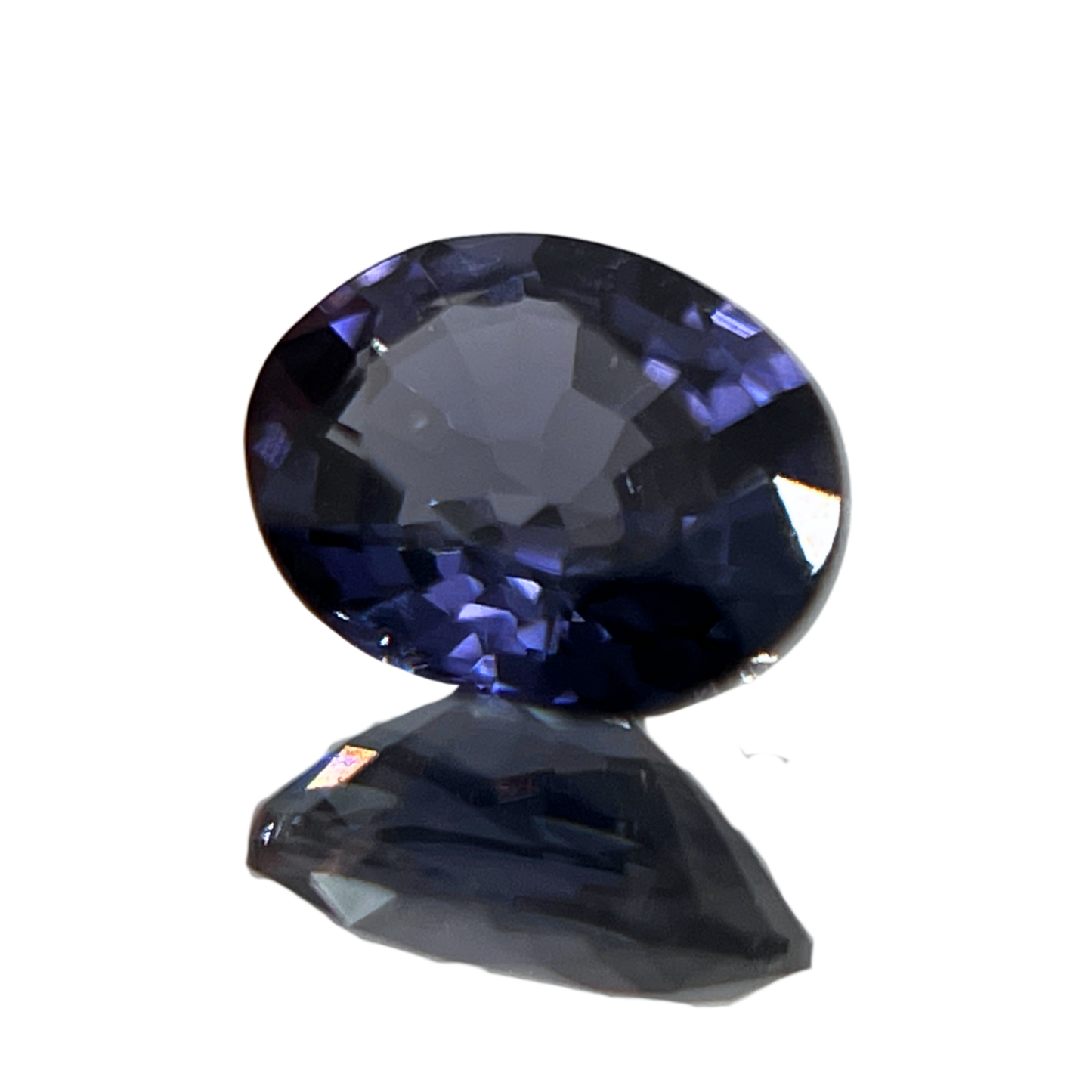 「Midnight Spark」パープリッシュネイビースピネル/0.58ct/オーバル/ミャンマー