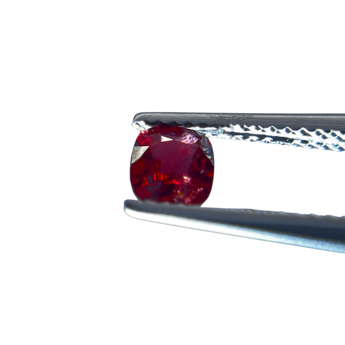 「焔晶」レッドスピネル/0.55ct/クッション/ミャンマー産