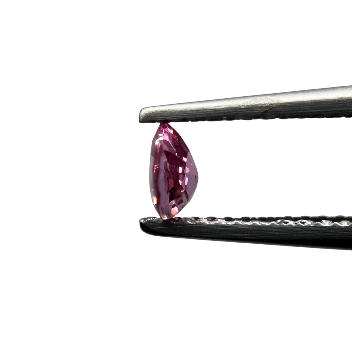 「ひとひら」非加熱ピンクサファイア/ 0.37ct/ペアシェイプ/マダガスカル