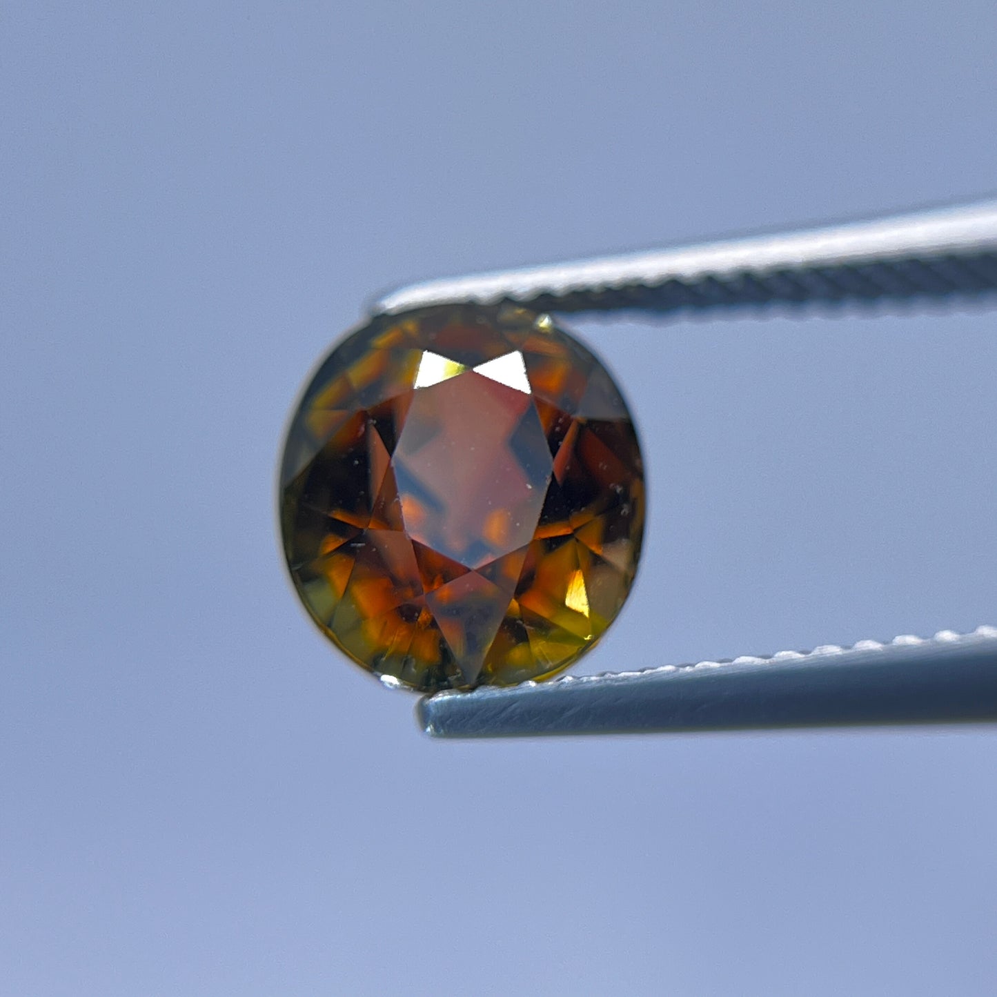 「深朽葉」バイカラートルマリン/3.43ct/オーバル/アフリカ