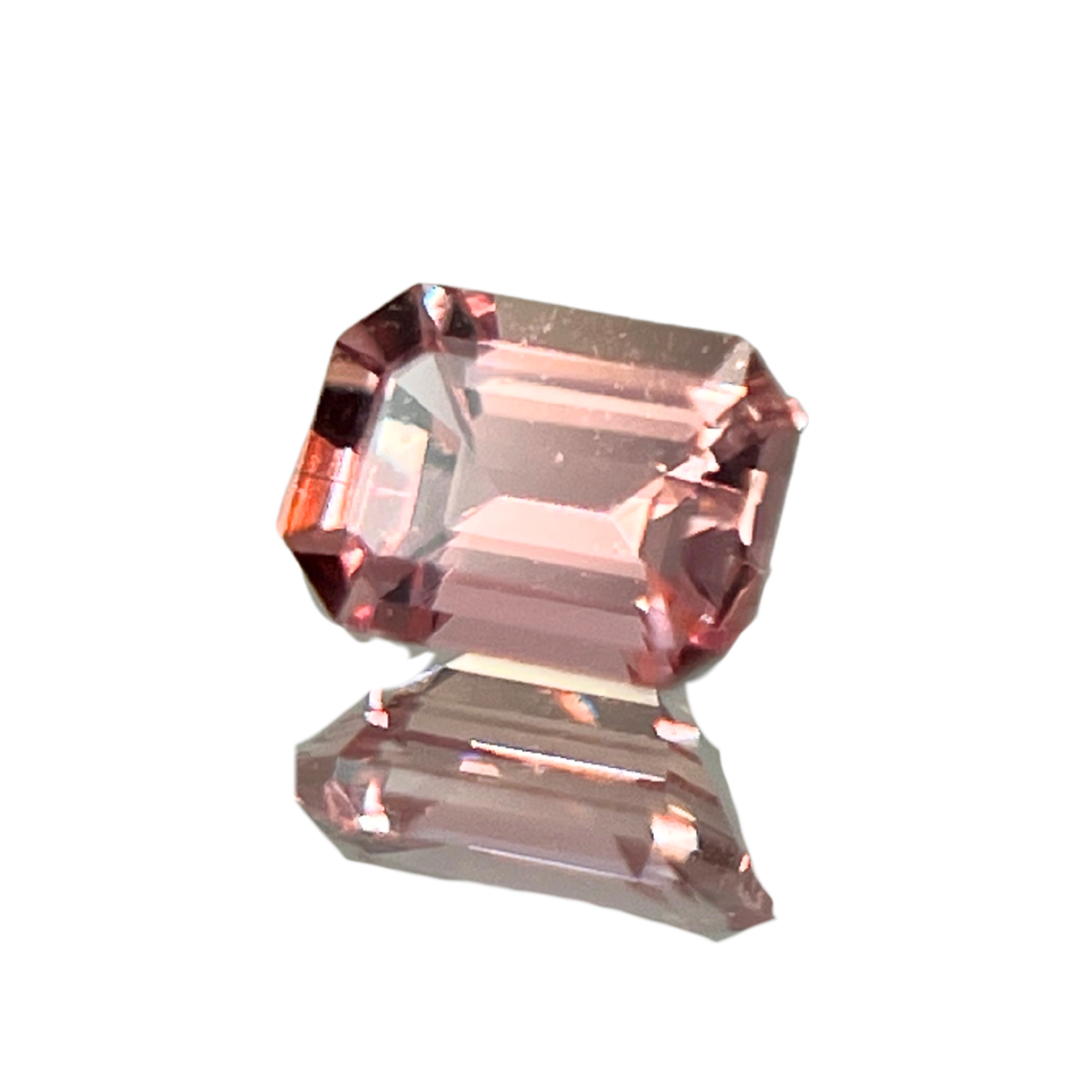 「Parfume Ⅰ」非加熱パパラチアサファイア/ 0.242ct/オクタゴン/マダガスカル