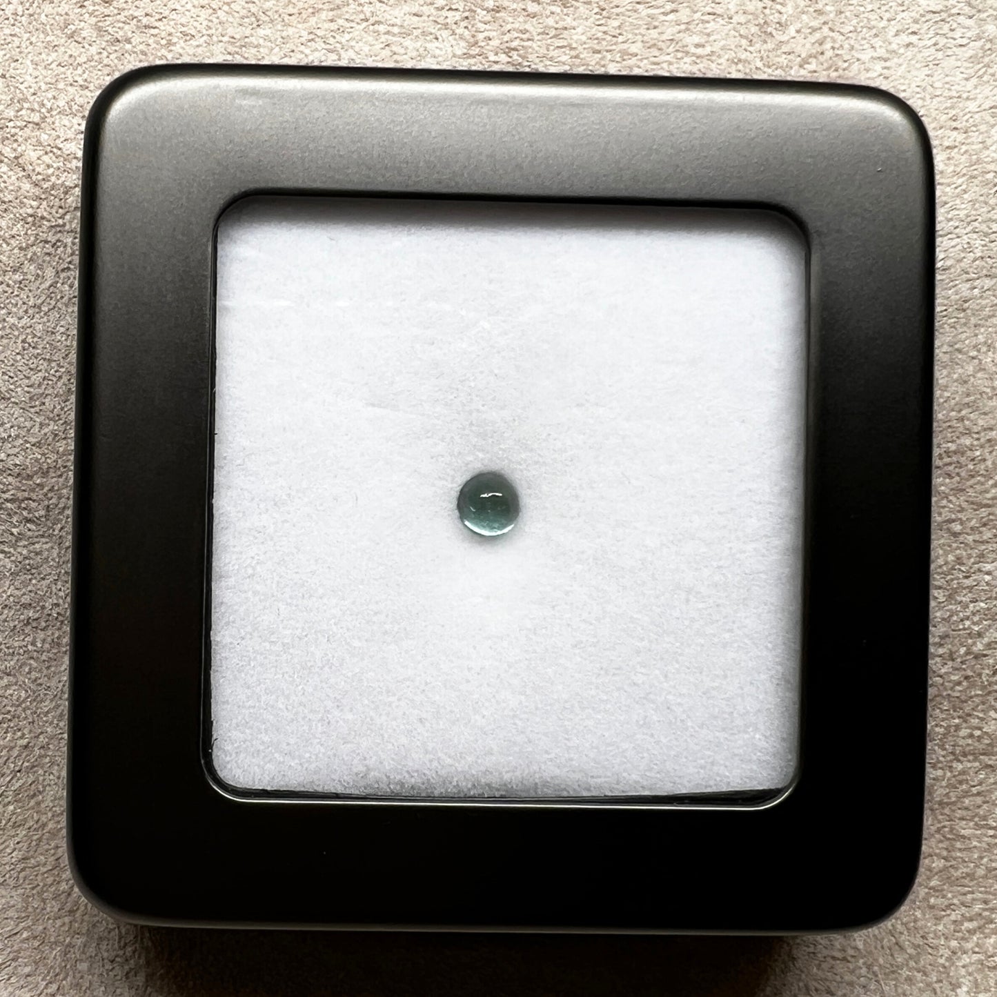 「翠滴」ミントトルマリン/0.41ct/ラウンドカボション