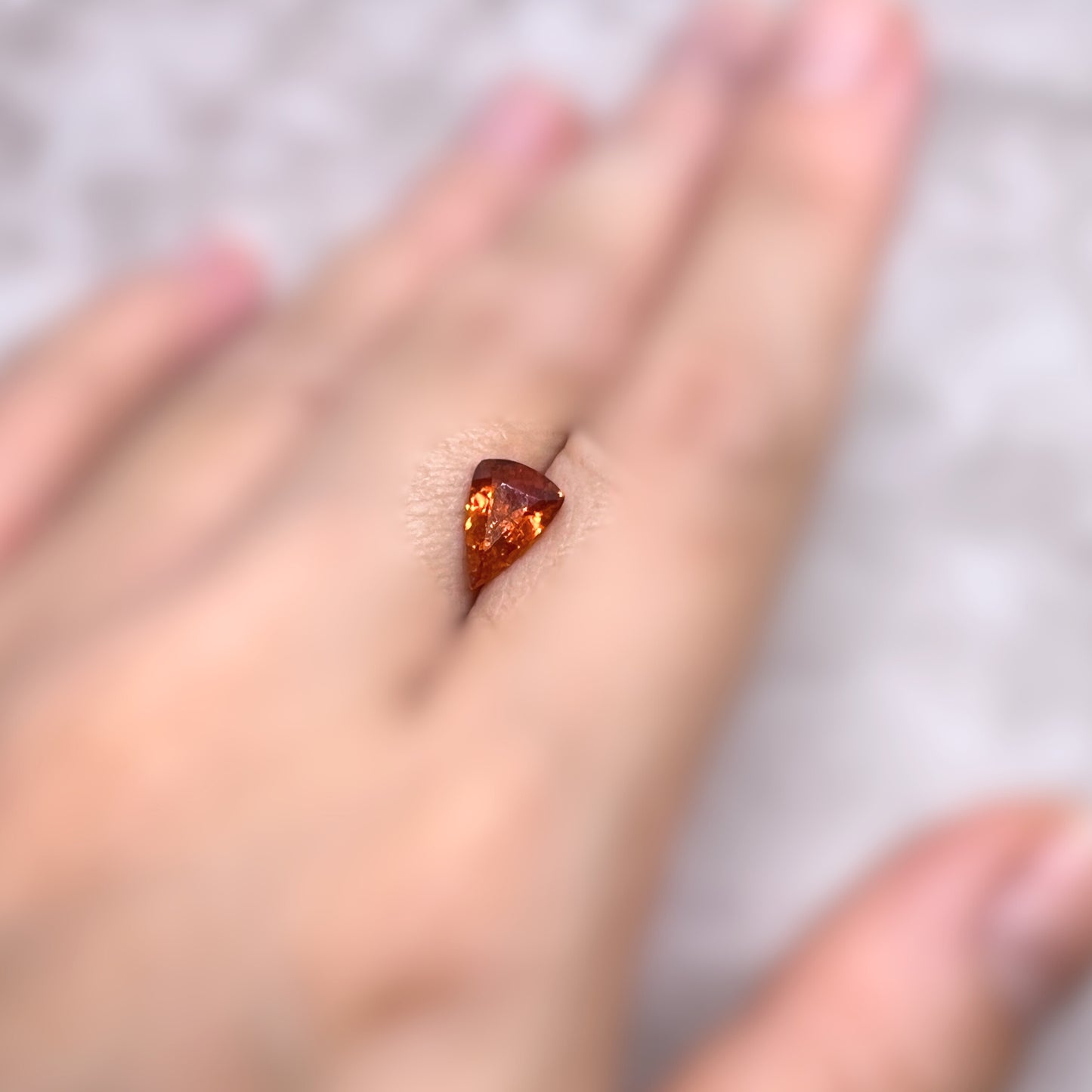 「深橙」スペサタイトガーネット/1.77ct/カスタムカット