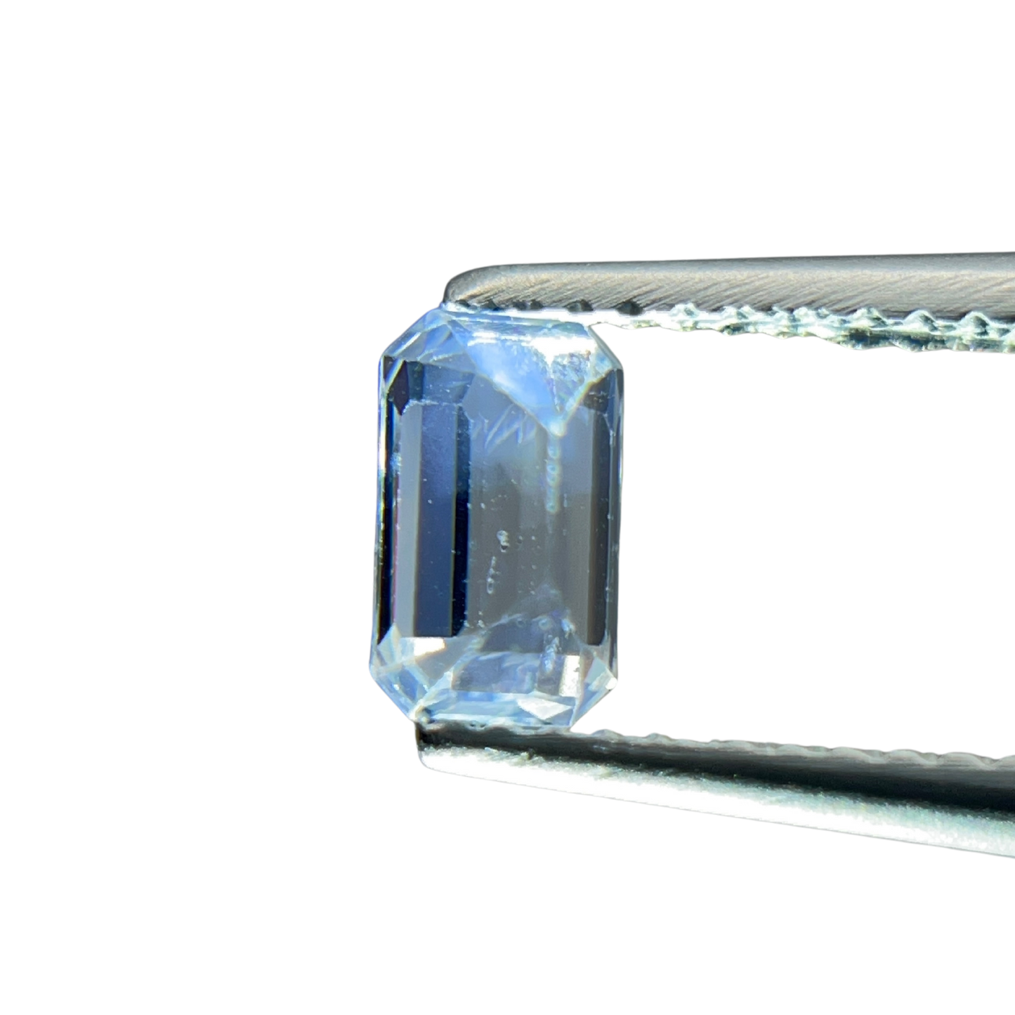 「極光のかけら」ニアリーカラーレスサファイア/ 1.11ct/オクタゴン/マダガスカル産