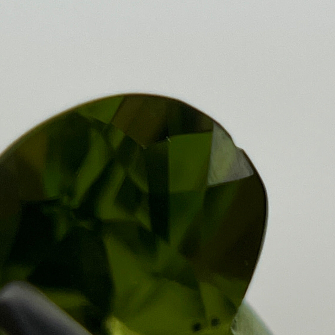 「Heart of August」ペリドット/3.05ct/ハート/パキスタン産