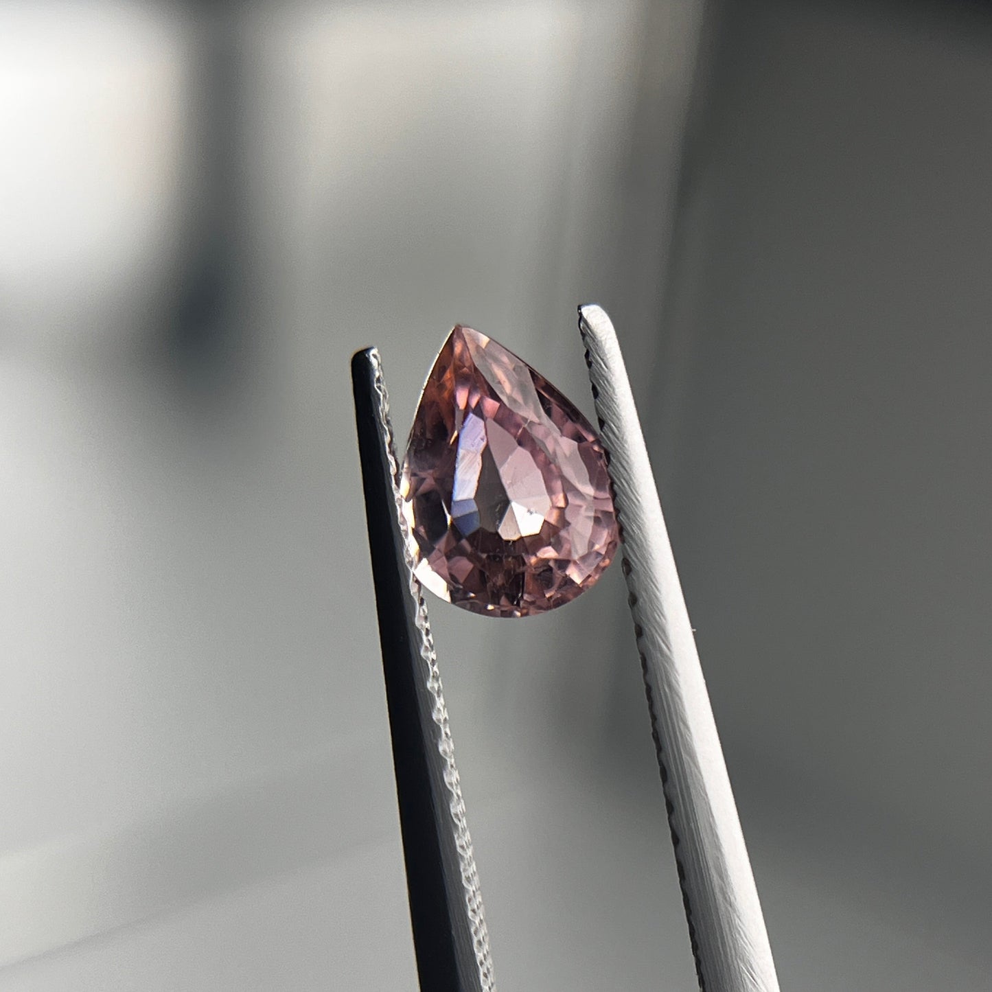 「花筏」ミックスピンクスピネル/1.11ct/ペアシェイプ/ミャンマー