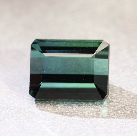 「Bluegreen Divide」トルマリン/4.02ct/オクタゴン