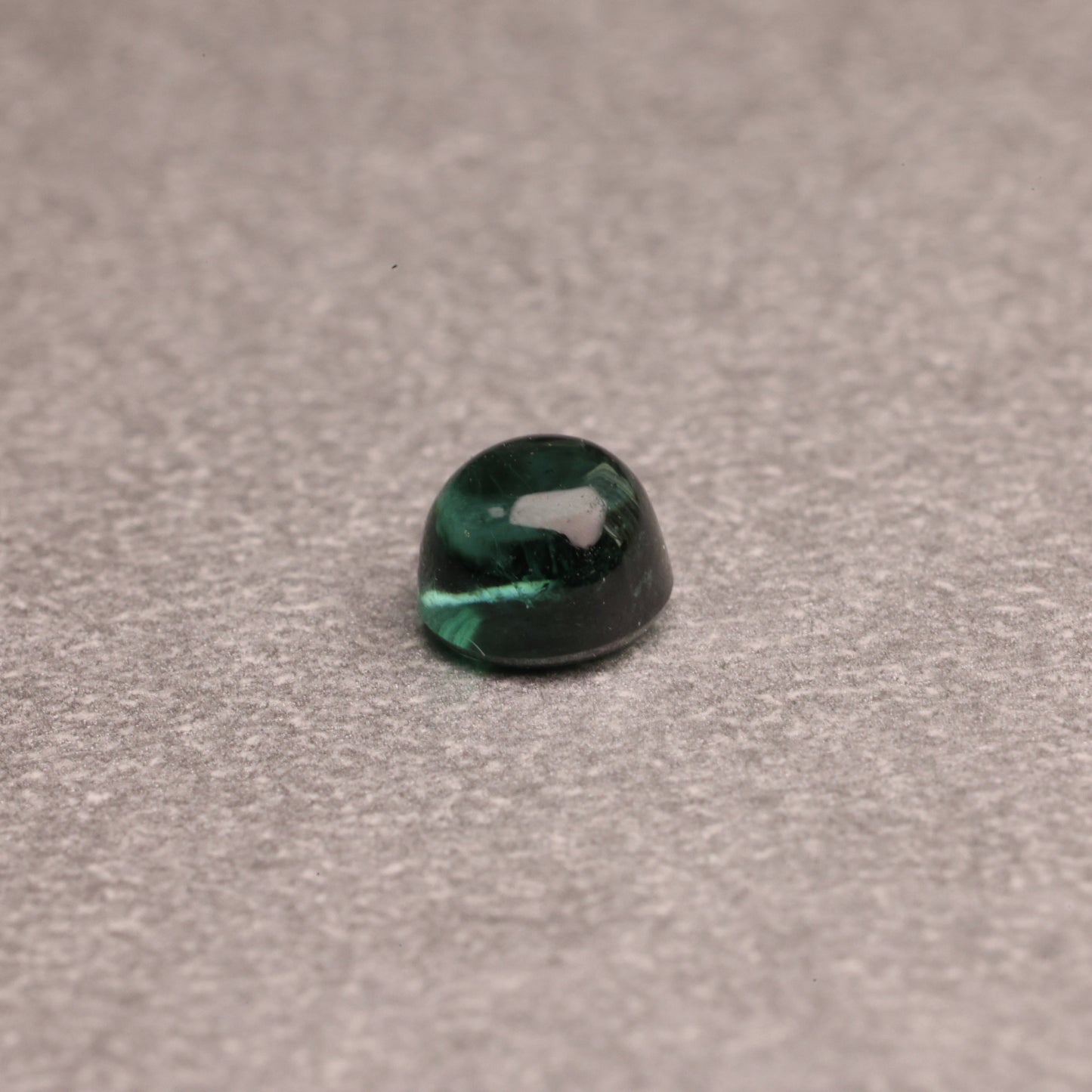 「Lagoon Drop」ラグーントルマリン/0.41ct/ラウンドカボション