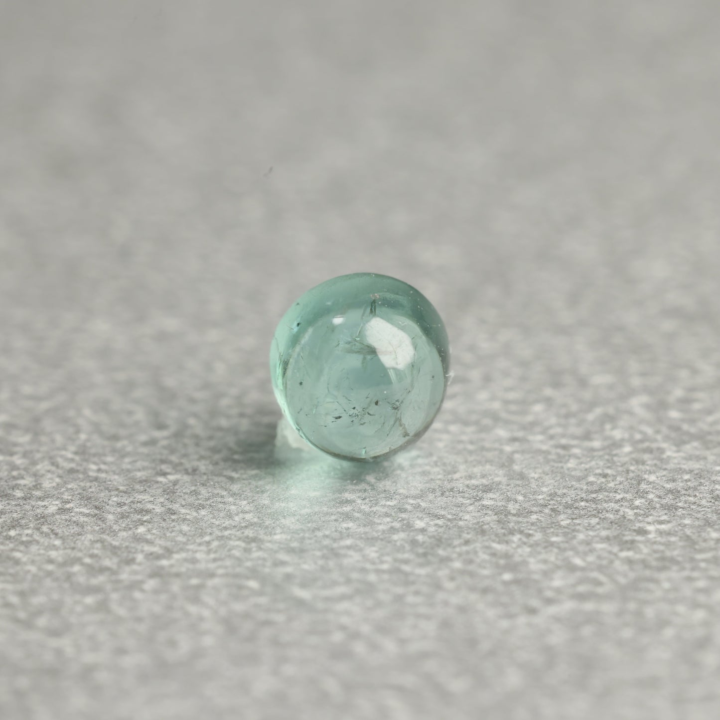 「翠滴」ミントトルマリン/0.41ct/ラウンドカボション