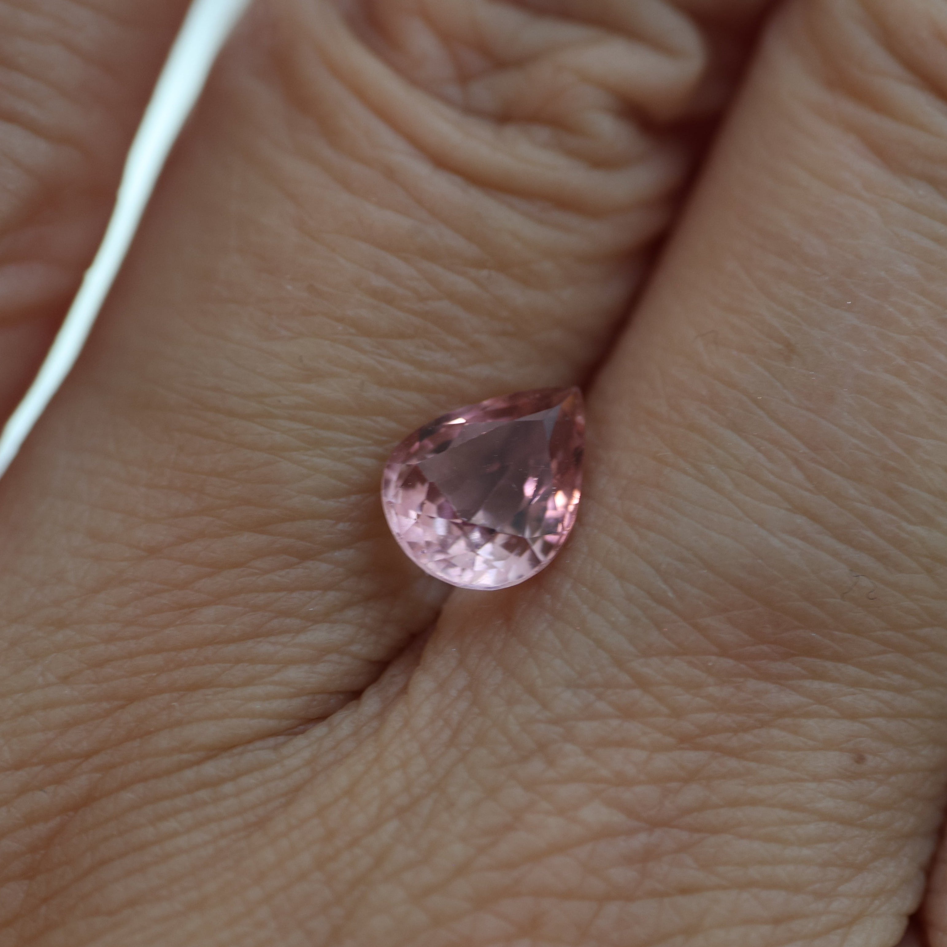 花筏」ミックスピンクスピネル/1.11ct/ペアシェイプ/ミャンマー – llct.