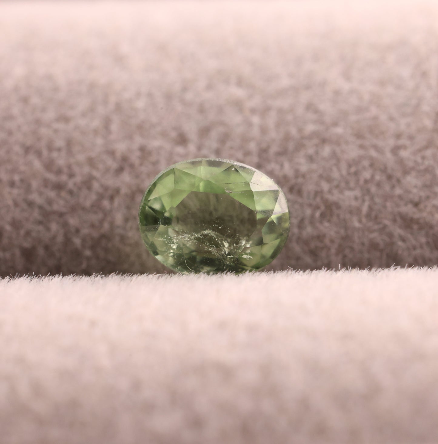 「水みどり」ミントグリーントルマリン/0.625ct/オーバル