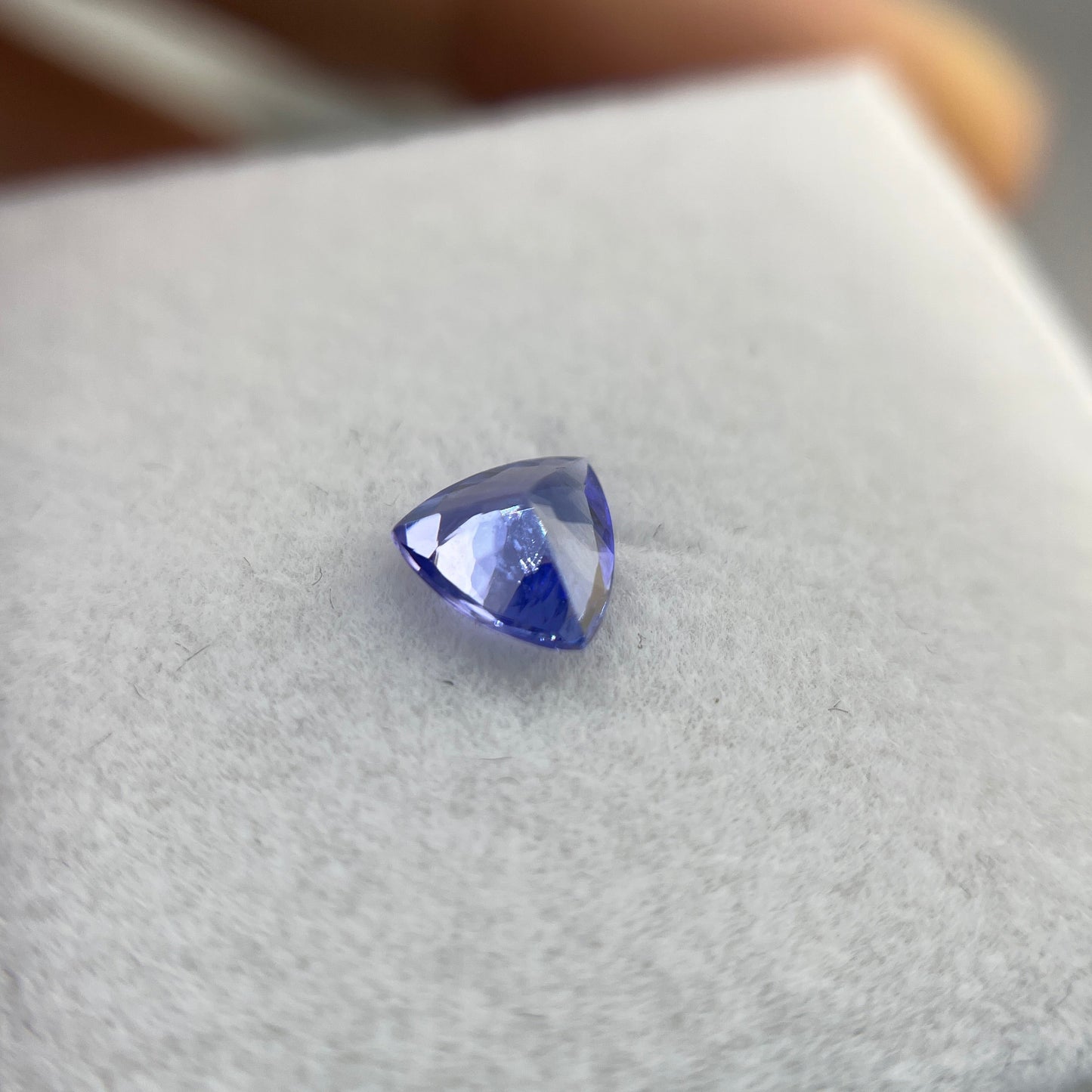 「水無月」タンザナイト/0.81ct/トリリアント/タンザニア
