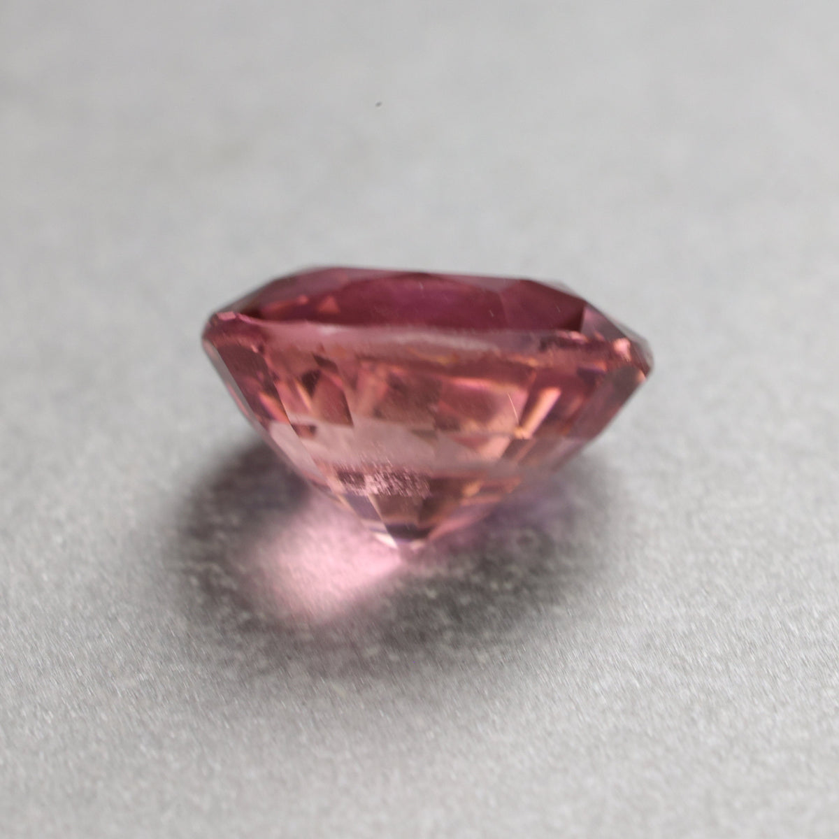 「Berry Sunset」ピンクトルマリン/1.30ct / オーバル