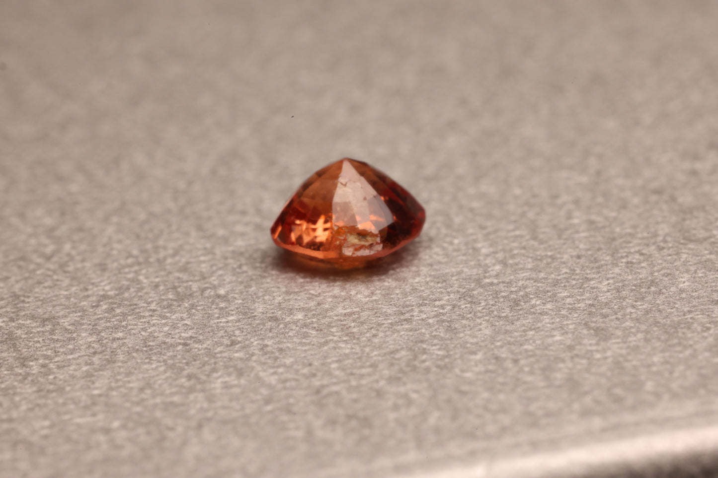「ORANGE JUICE」オレンジスピネル/0.86ct/クッション/ミャンマー産