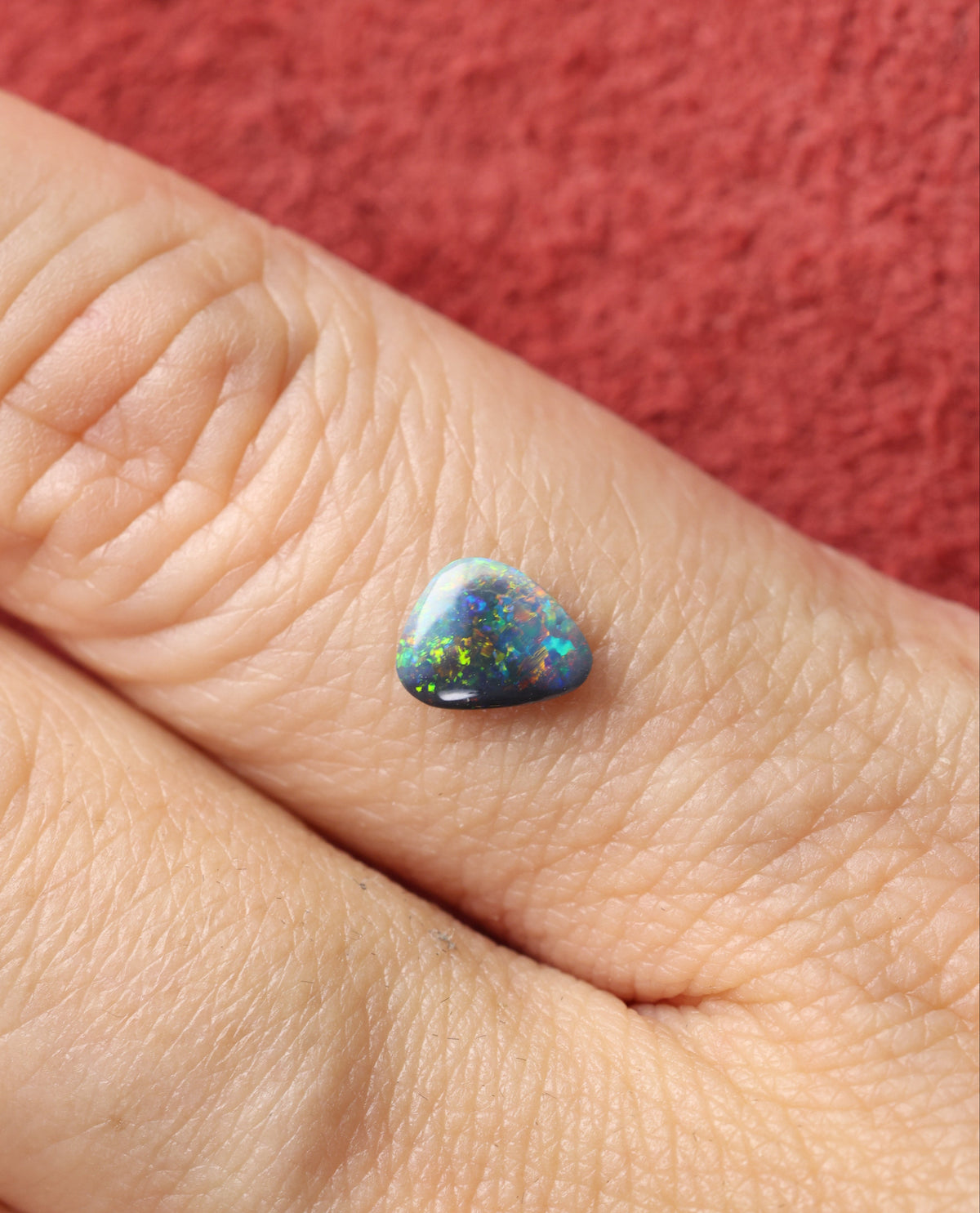 「Space Mosaic」ソリッドオパール/ 0.32ct/フリーシェイプ/ライトニングリッジ、オーストラリア