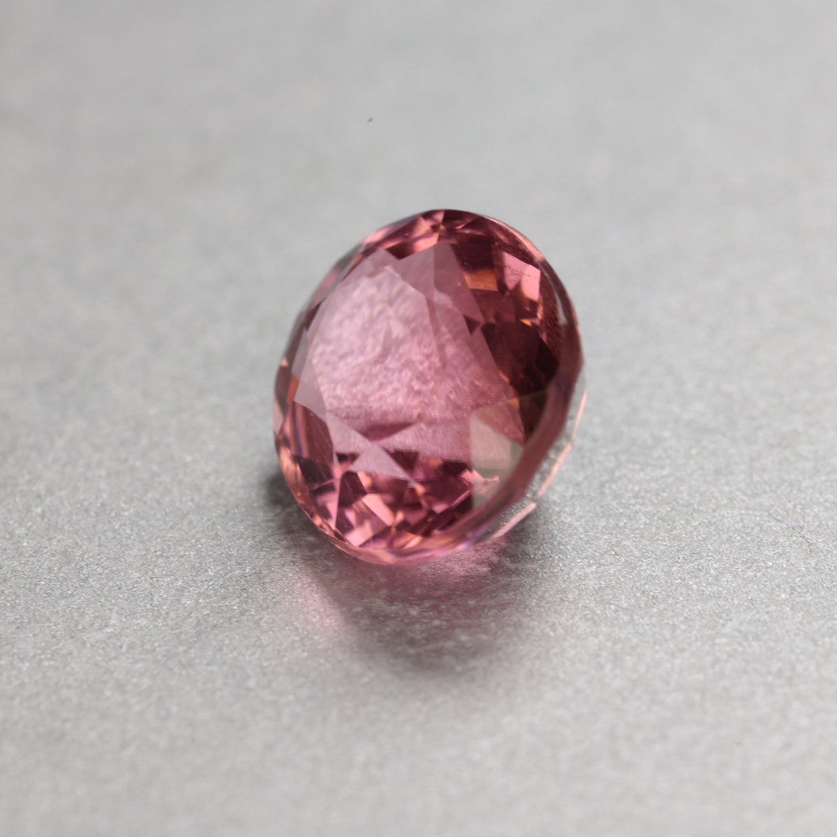 「Berry Sunset」ピンクトルマリン/1.30ct / オーバル