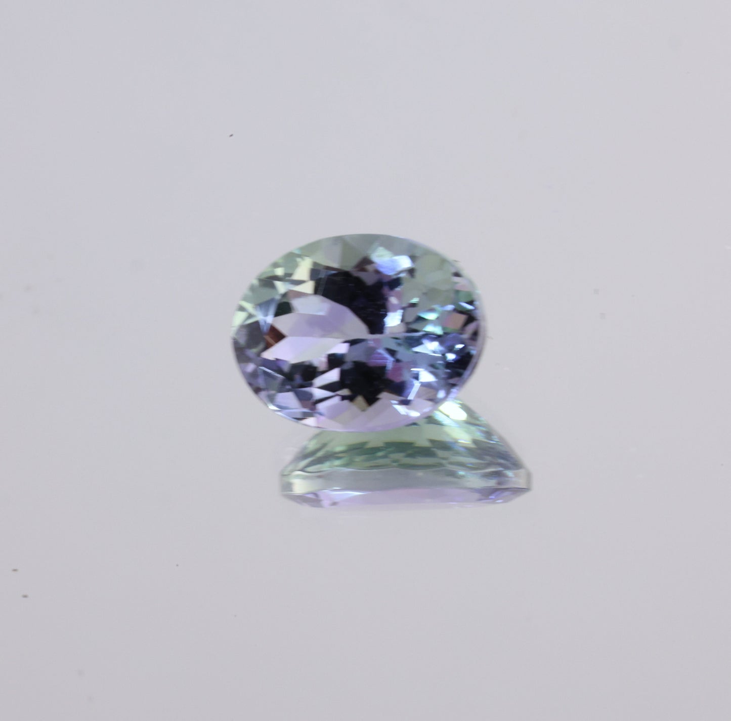 「夕霞」バイカラーゾイサイト/1.52ct/オーバル/タンザニア