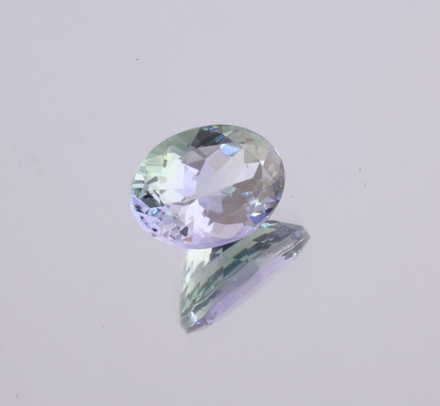 「夕霞」バイカラーゾイサイト/1.52ct/オーバル/タンザニア