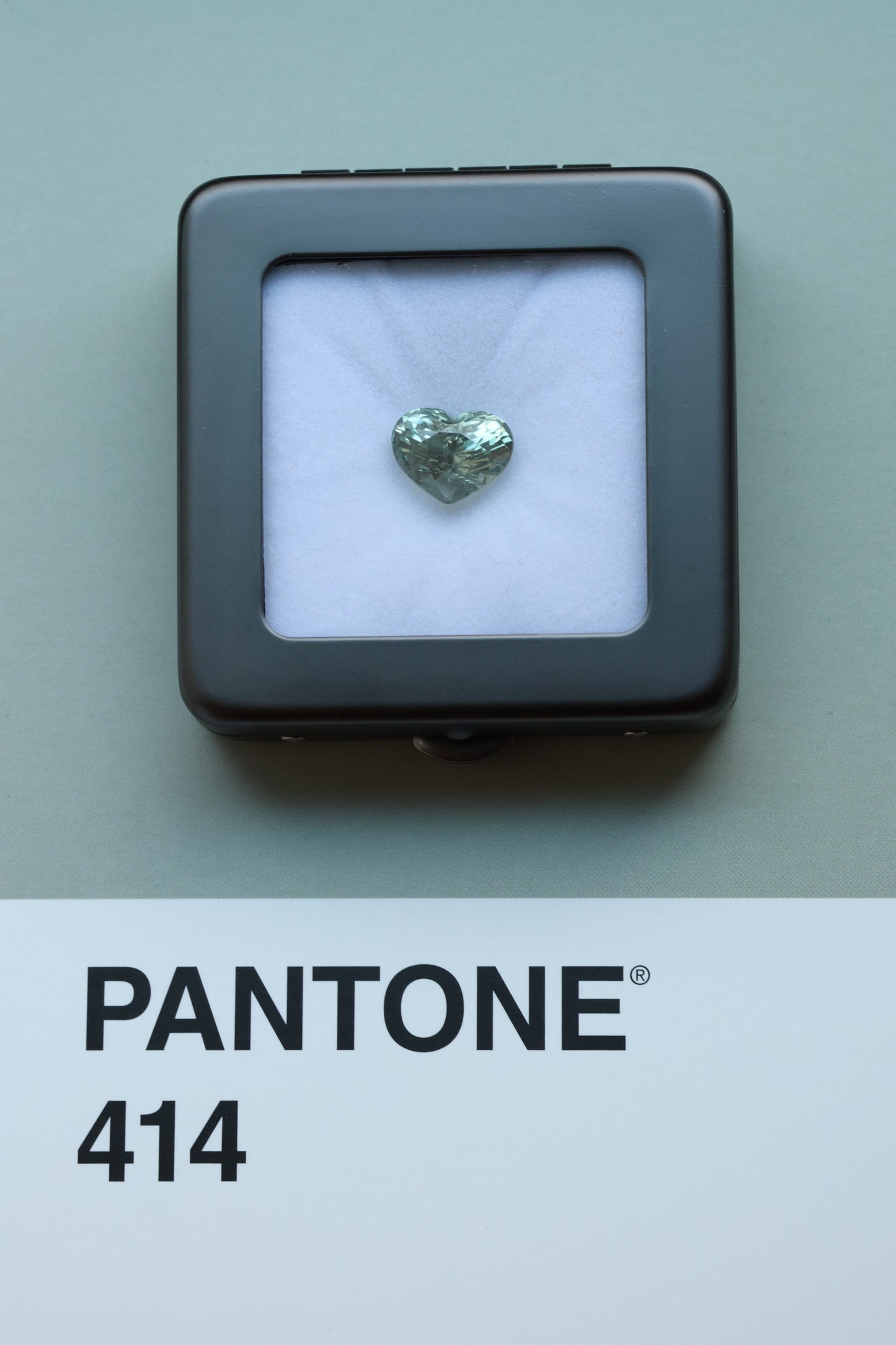 ピスタチオグリーントルマリン/5.44ct/ハートシェイプ/タンザニア