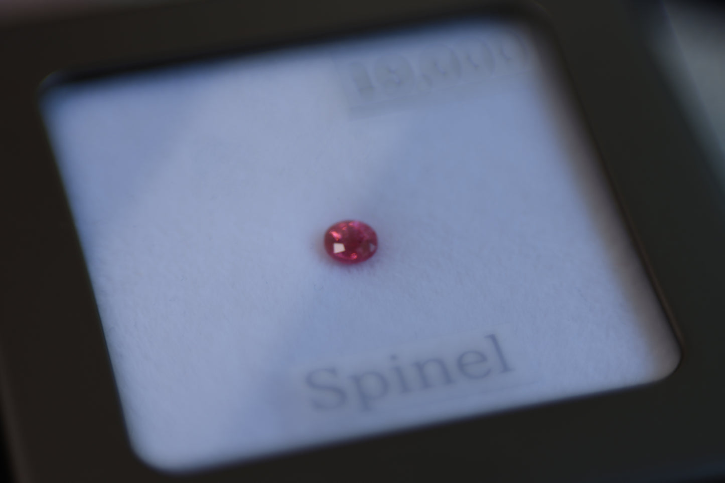 「韓紅 からくれない」ピンクスピネル/0.30ct/ラウンド