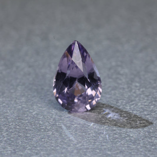 「芳紫」ラベンダースピネル/0.86ct/ペアシェイプ/スリランカ